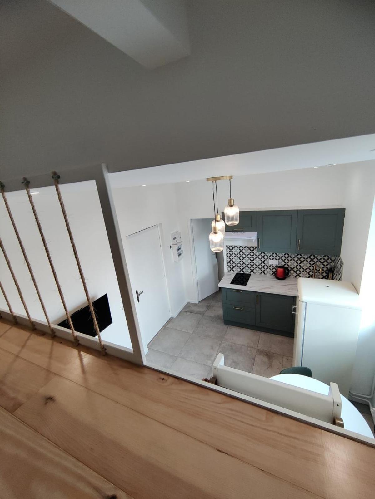 Vénissieux Loft Chic Avec Mezzanine Contemporaine 아파트 외부 사진